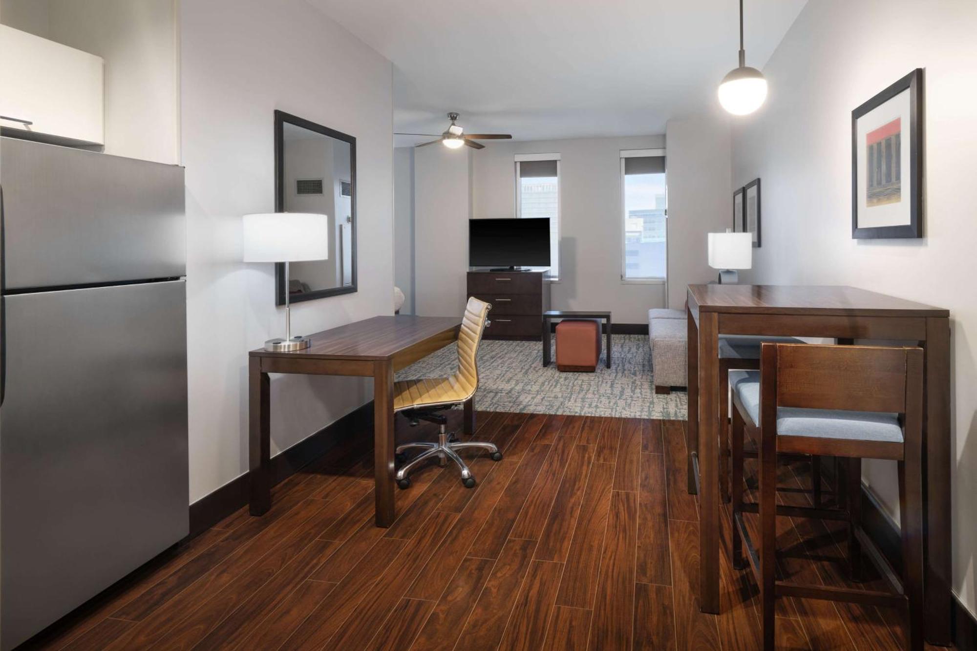 Homewood Suites- Denver Downtown Convention Center Bagian luar foto