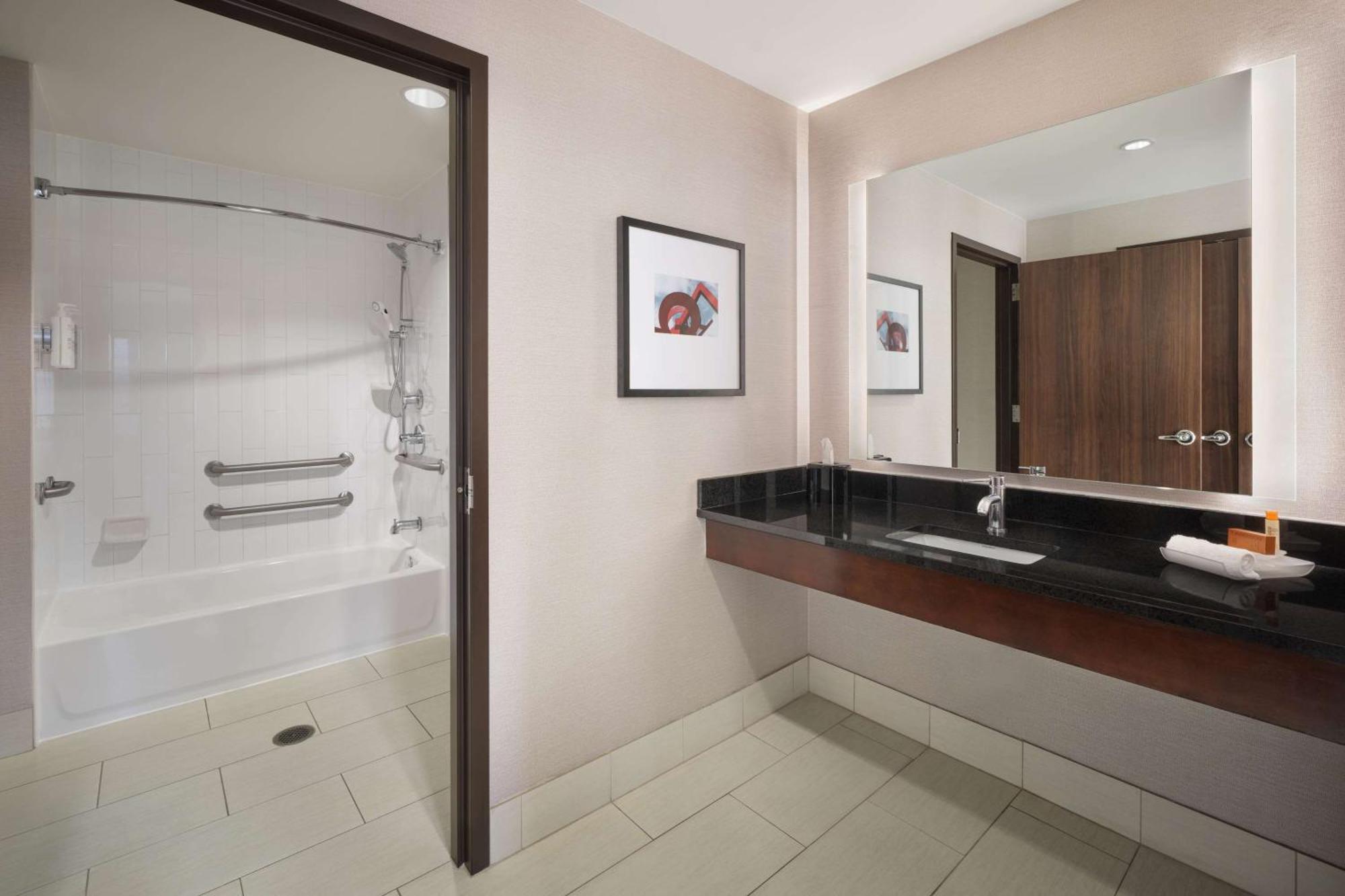 Homewood Suites- Denver Downtown Convention Center Bagian luar foto