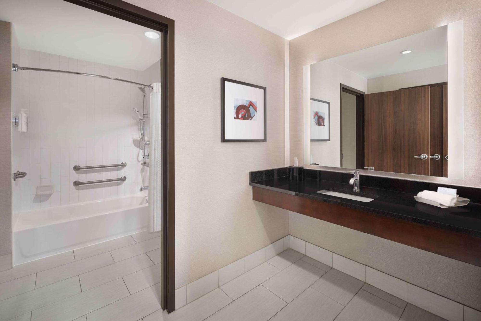 Homewood Suites- Denver Downtown Convention Center Bagian luar foto